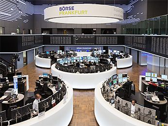 Trading floor at the Frankfurt Stock Exchange