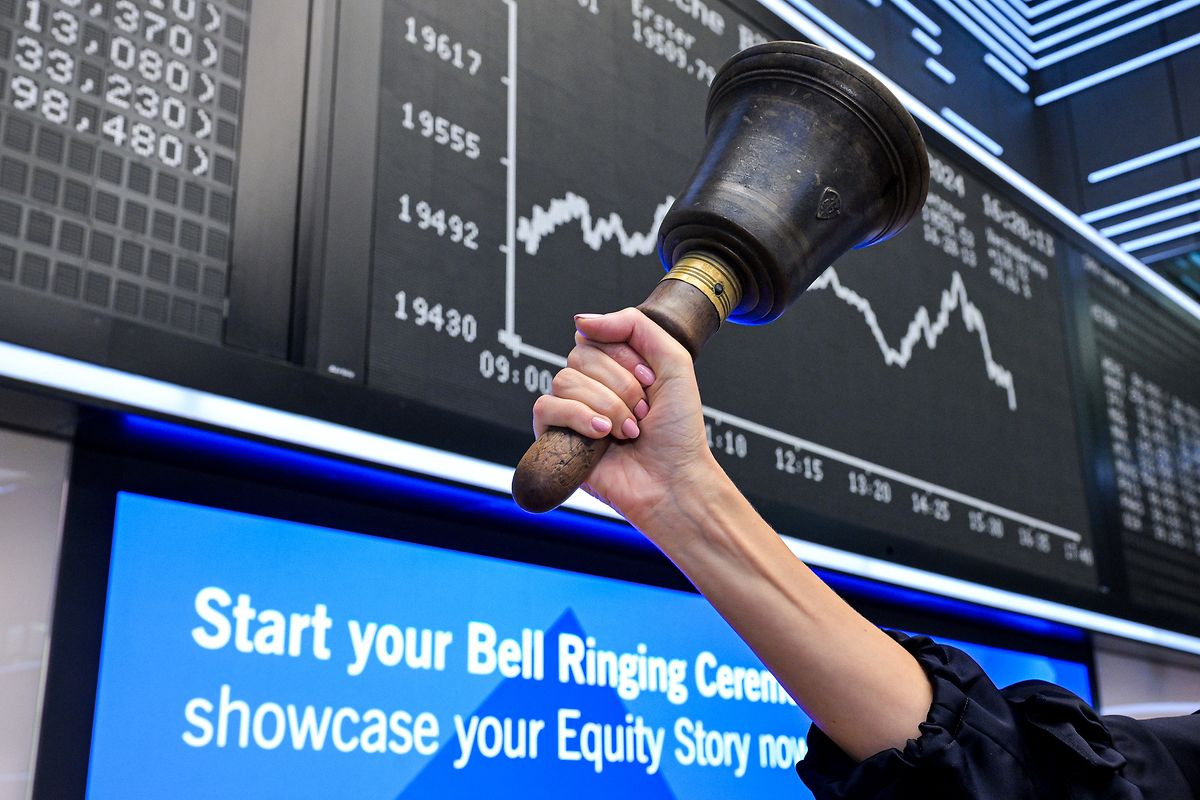 IPO bell in front of DAX board