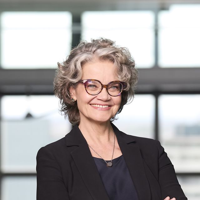 Claudia Nemat
